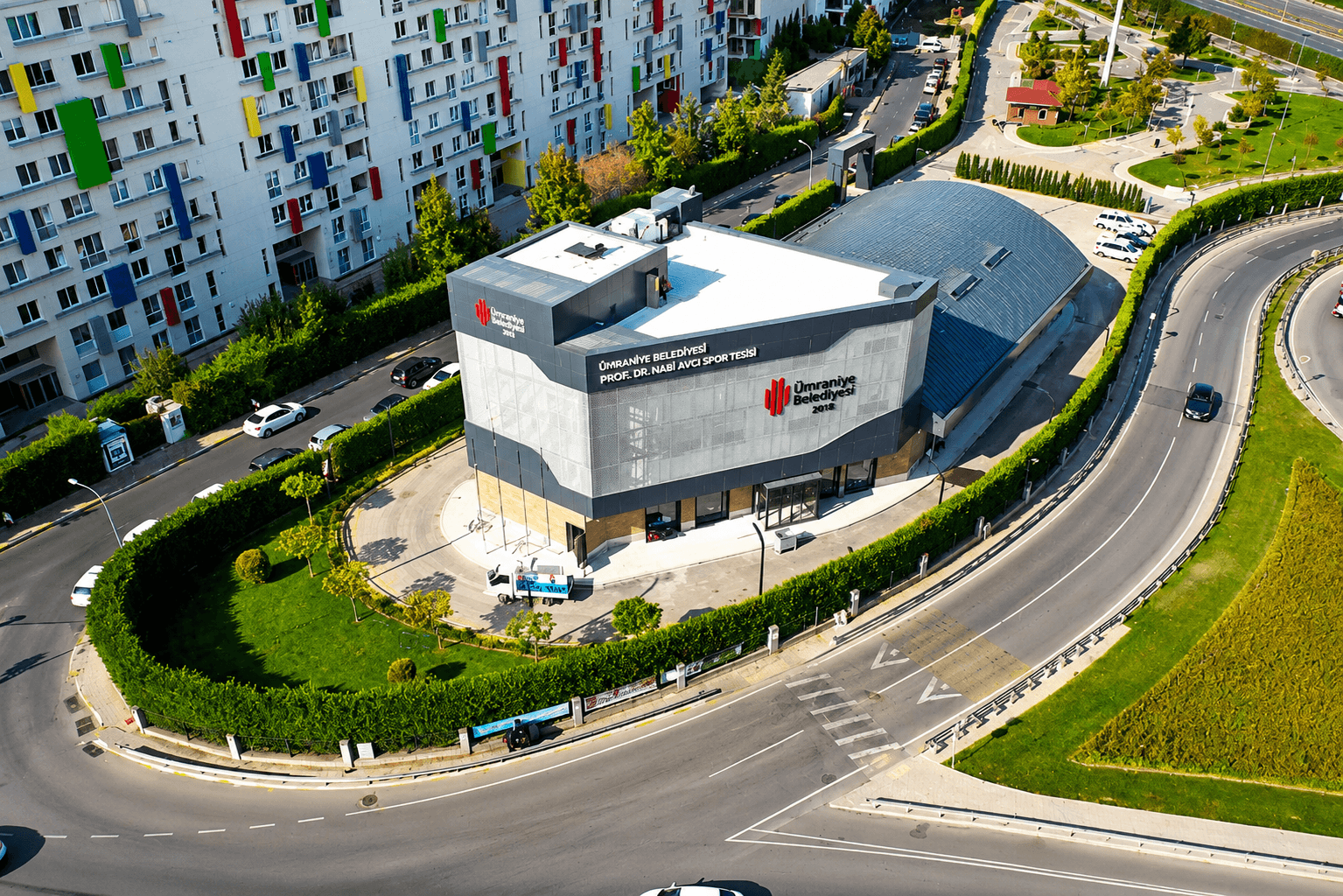 Ümraniye Belediyesi Kapalı Spor Salonu